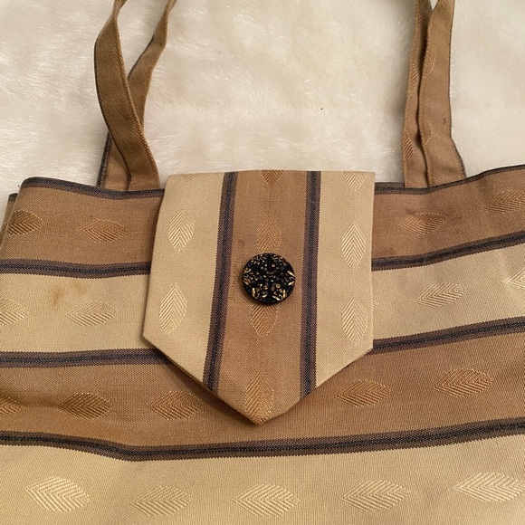 Retro Striped Fabric Bag with Jewel Embellishment - Picture 2 of 7